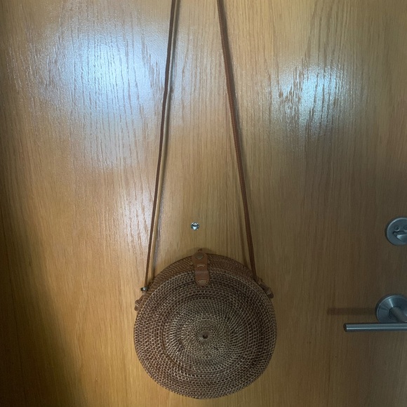 Rattan Crossbody - Picture 1 of 3